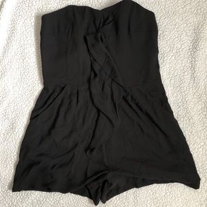 Black ruffle romper